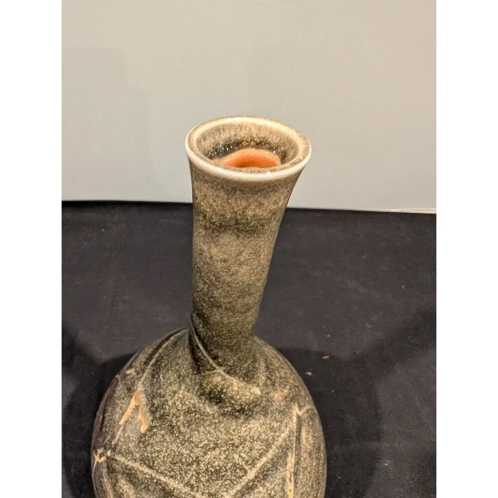 Suzanne Hill Studio Pottery Vase Shino Porcelain Signed 12” Concord MA